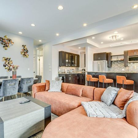 Spacious Condo With Deck About 3 Mi To Downtown Chicago! Eksteriør bilde